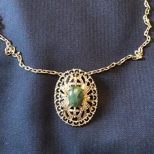 Vintage PERI Goldtone Jade Necklace